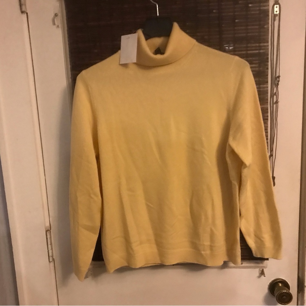 NWT Lands End Women's Cashmere Turtleneck Sweater